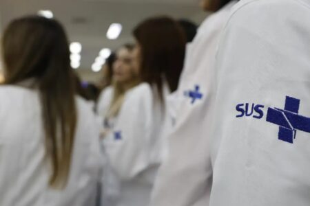 Mais Médicos bate recorde de inscritos com mais de 45,7 mil candidatos