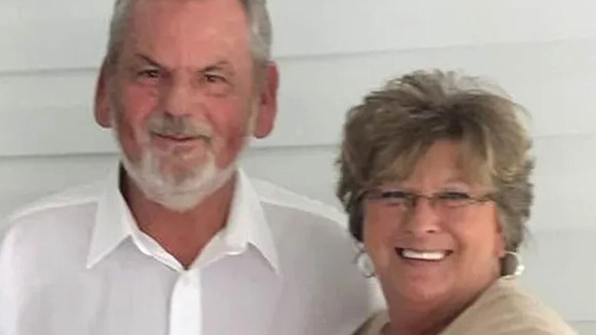 Homem perde o antebraço esquerdo e a esposa, o direito, durante tornado nos EUA perderam os antebraços opostos porque estavam abraçados