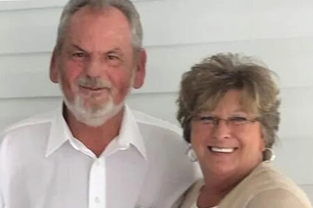 Homem perde o antebraço esquerdo e a esposa, o direito, durante tornado nos EUA perderam os antebraços opostos porque estavam abraçados