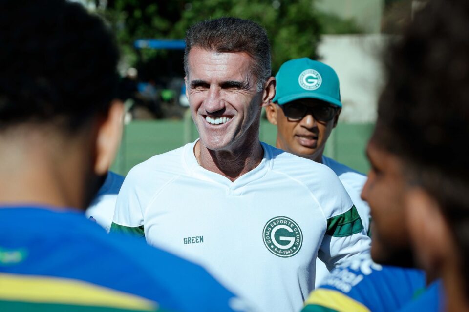 Vagner Mancini, treinador do Goiás