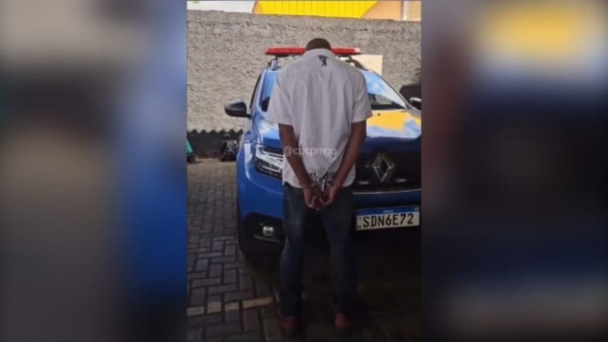 Imagem do homem preso após o crime