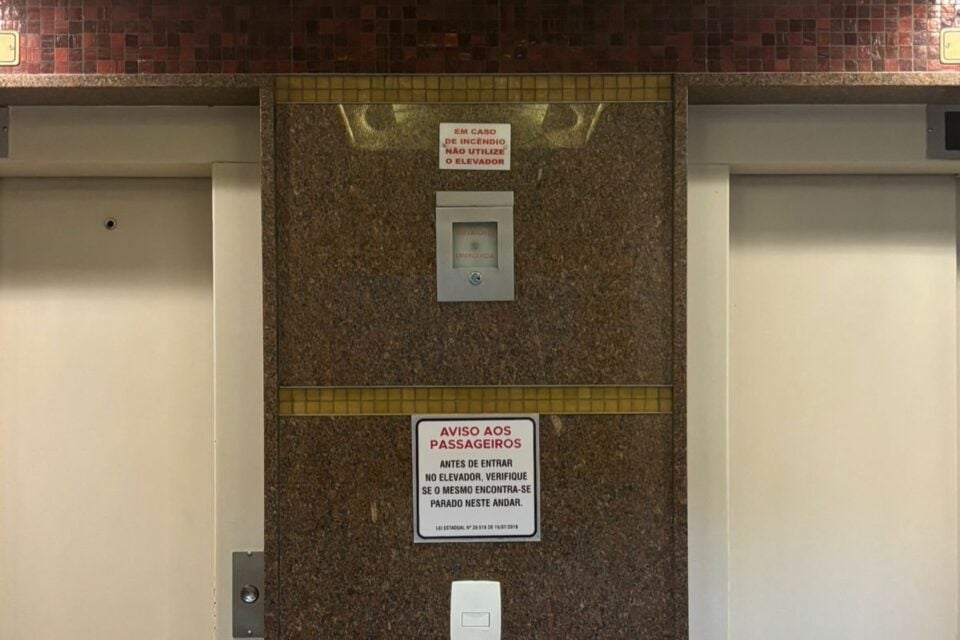 elevador-social-e-servico