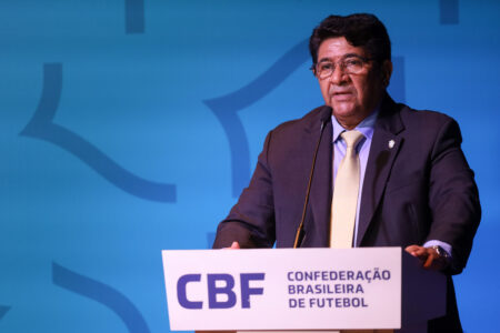Assinatura suspeita coloca presidência de Ednaldo na CBF em xeque