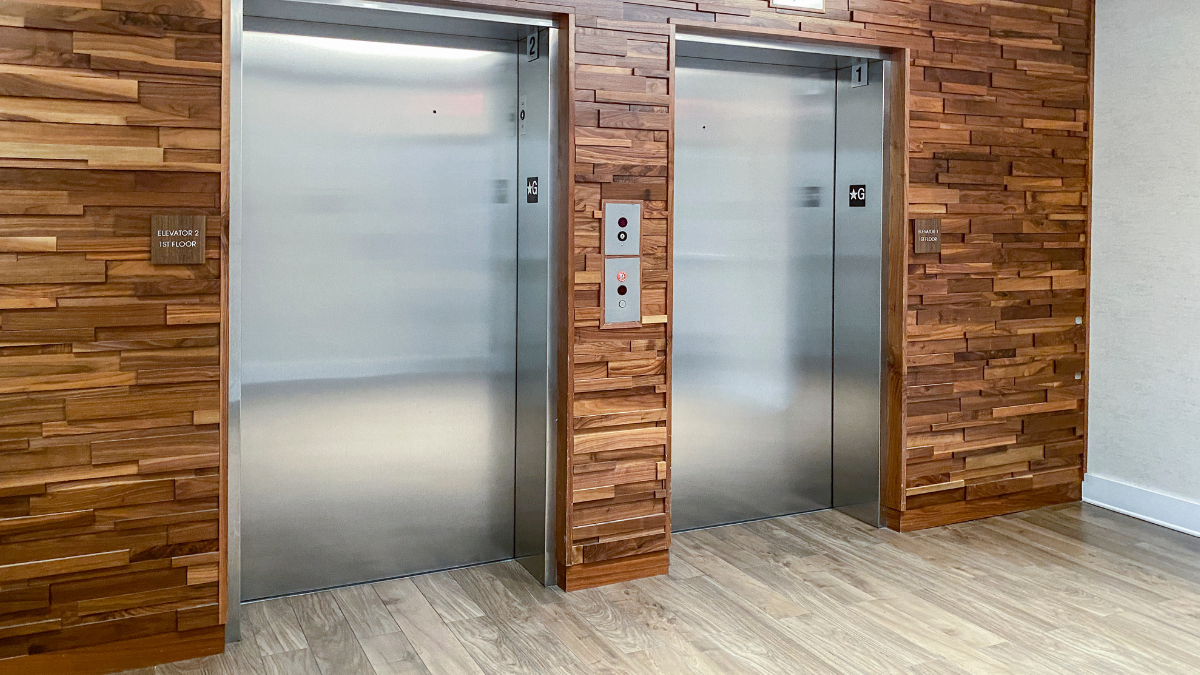Goiânia proíbe distinção entre elevador social e serviço em prédios