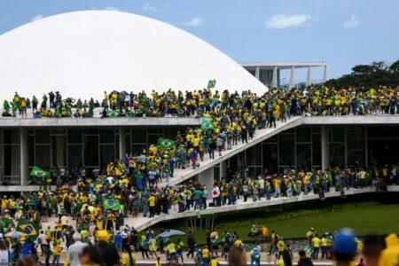 Ato em defesa da anistia não poderá se aproximar do Congresso (Agência Brasil)