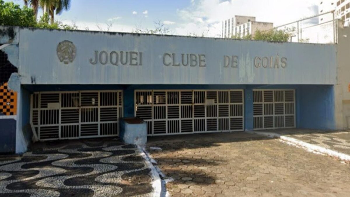 Justiça rescinde contrato e condena Faculdade Padrão a pagar mais de R$ 6 mi ao Jóquei Clube