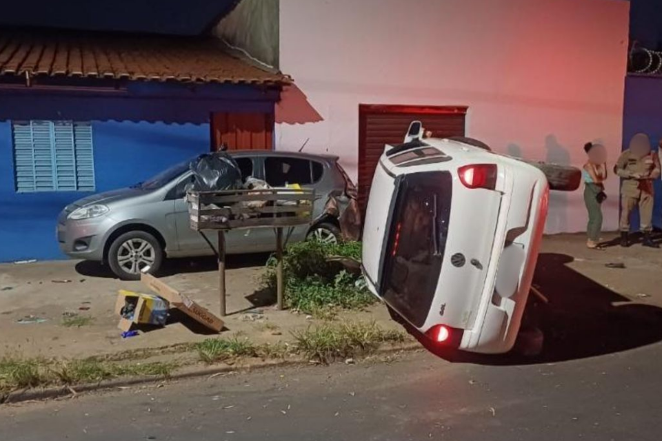 Idosa de 73 anos morre atropelada enquanto varria a calçada de casa em Goiânia