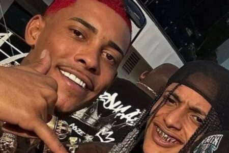 Fogo e motos apreendidas: Oruam lidera protesto após prisão de MC Poze do Rodo vídeo avenida interditada por motociclistas, barricadas