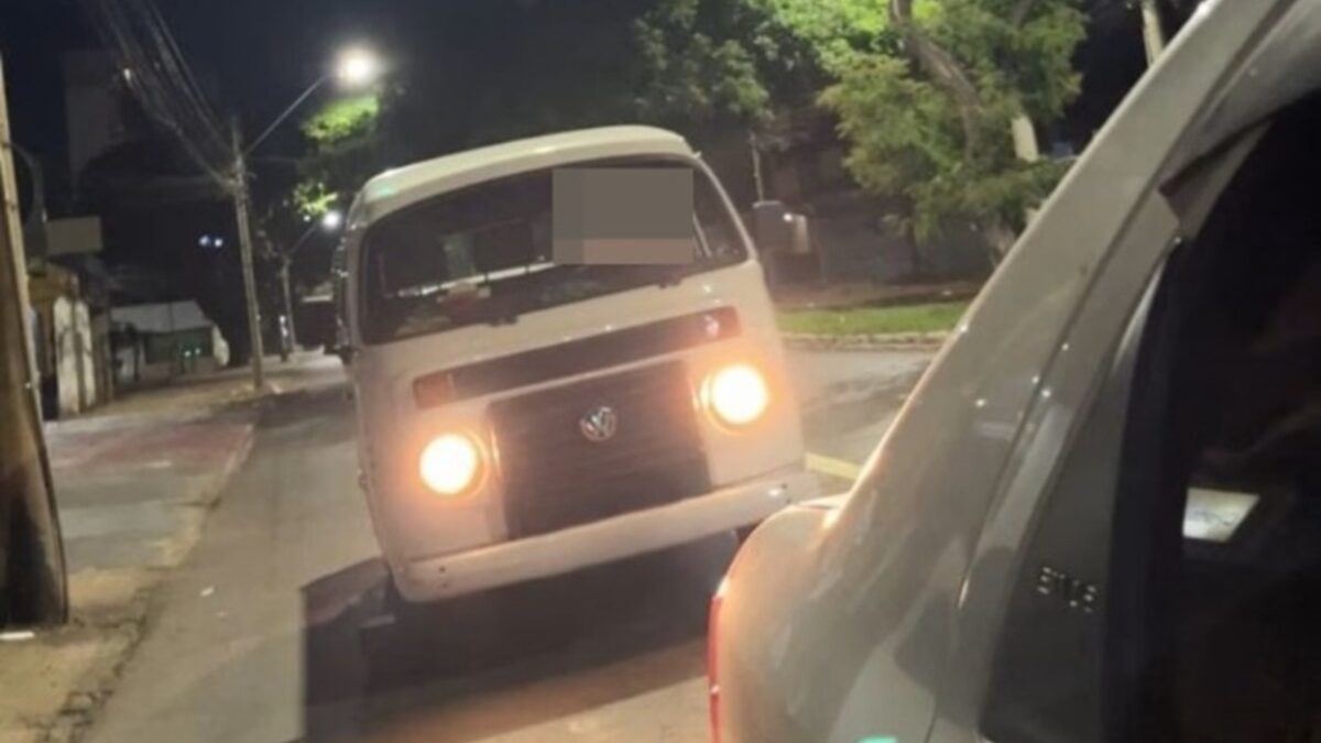 perseguição de kombi no Setor Universitário; suspeito foi intimado A Kombi branca do Universitário é real