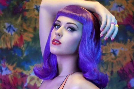 Katy Perry anuncia shows em Brasília e Curitiba; saiba datas e locais Cantora fará show no The Town veja valores dos ingressos