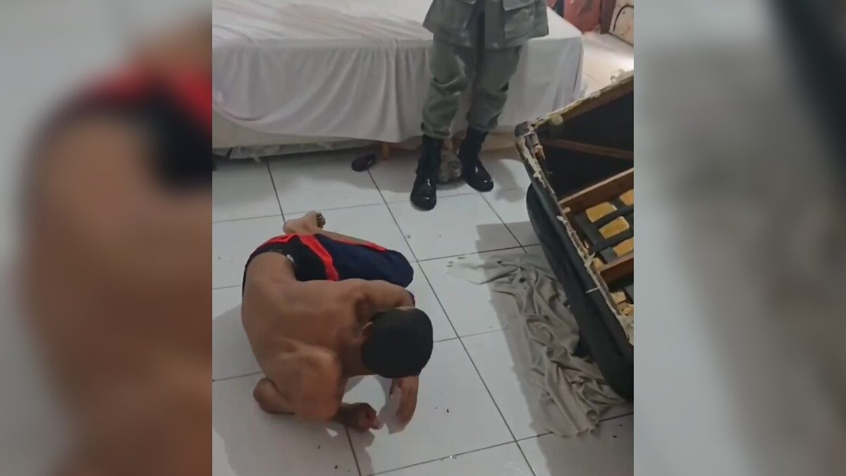 Suspeito de furtar celular tenta se esconder sob sofá, mas é preso em Caldas Novas
