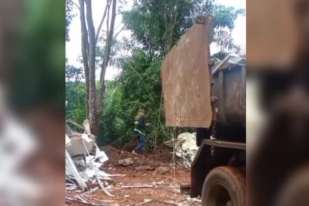 Fiscalização Ambiental apreende caminhão em flagrante por descarte clandestino em Goiânia