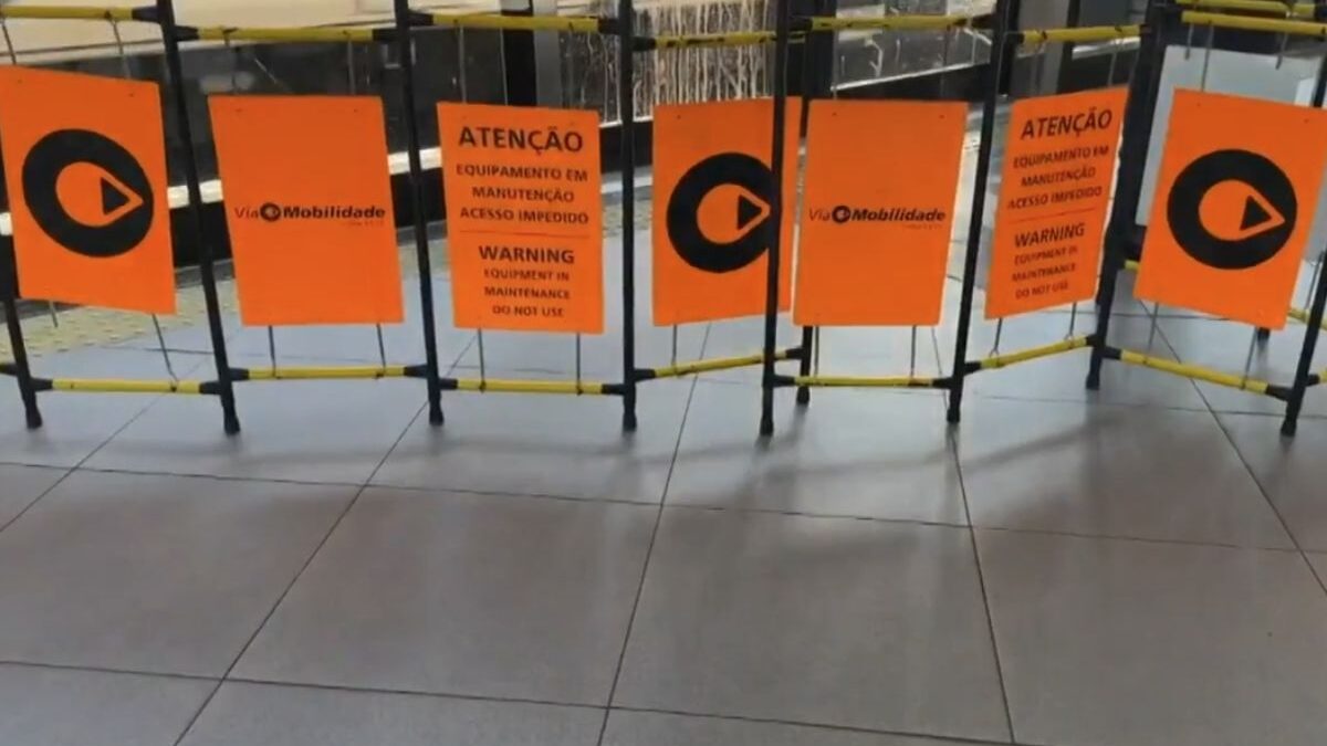 Morte trágica: passageiro fica preso entre porta e plataforma de trem em SP (Foto: Reprodução)