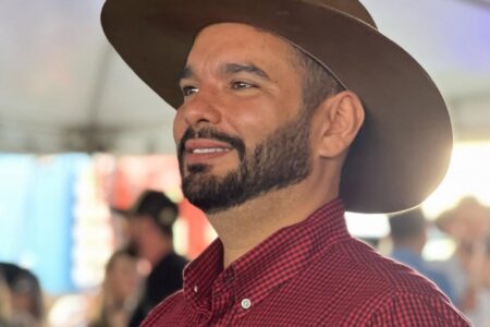 Dentista de Anápolis morre após mais de um mês internado na UTI Rogério Ribeiro de Andrade era primo do vereador Fred Godoy