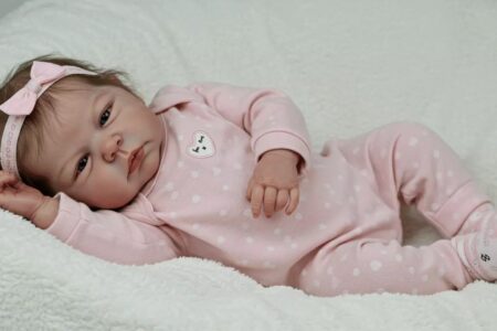 Vereadores aprovam projeto para criar Dia da Cegonha Reborn Texto segue agora para sanção do prefeito Eduardo Paes bebê bebês reborn