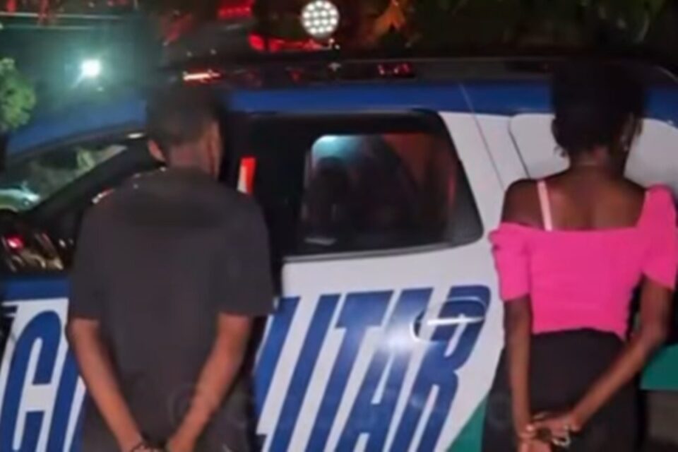 PM de folga impede que moradores de rua assaltem mulher, em Goiânia