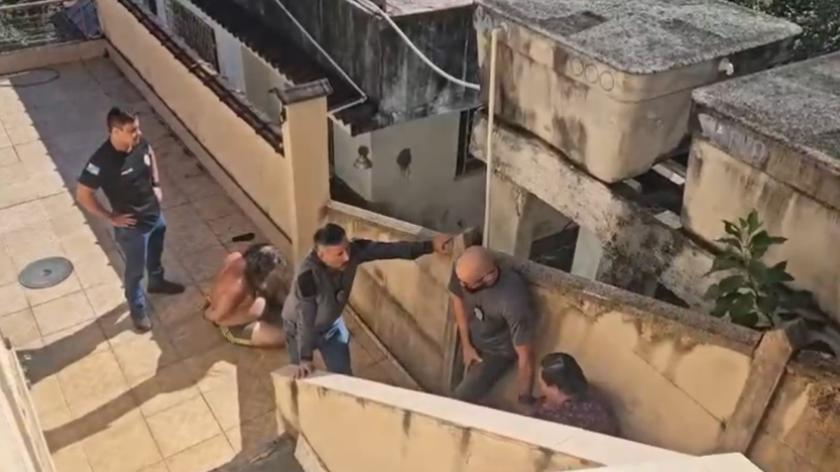 Imagem da prisão dos irmãos