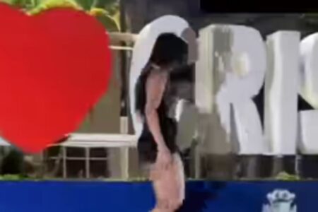 Mulher gravou vídeo polêmico em frente a letreiro de Cristalina (Foto: Reprodução)