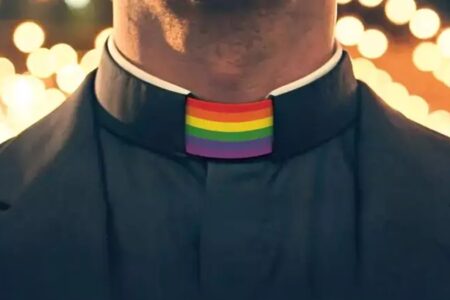 Ex-seminarista escreve livro sobre 'pulsante vida gay' na Igreja Católica