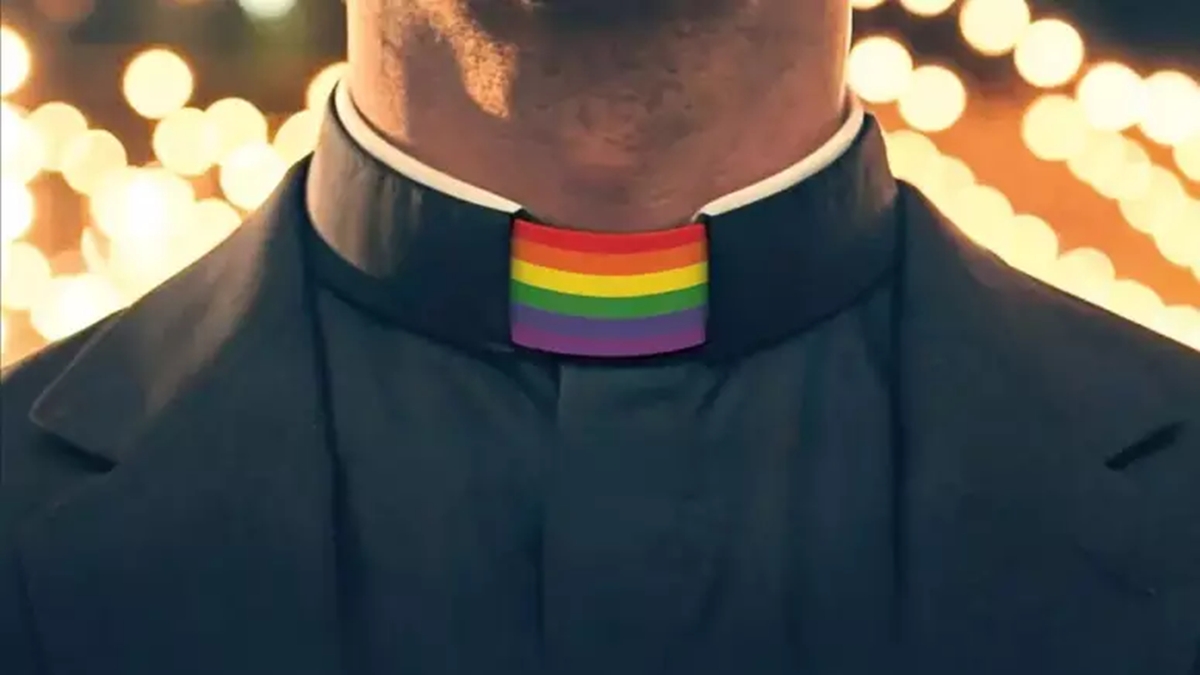 Ex-seminarista escreve livro sobre 'pulsante vida gay' na Igreja Católica