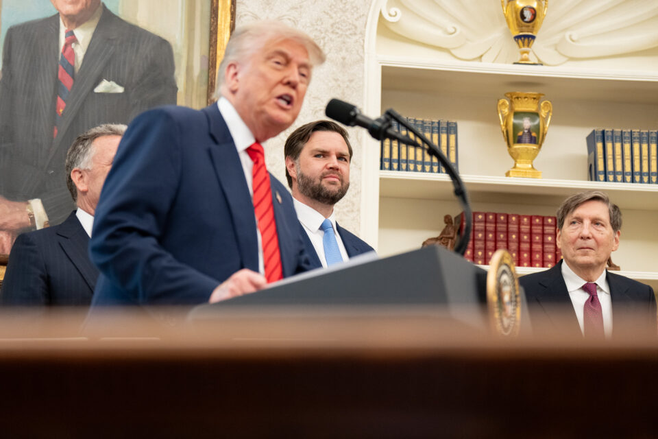 Presidente Trump: pressão sobre os juros (Foto: Casa Branca)