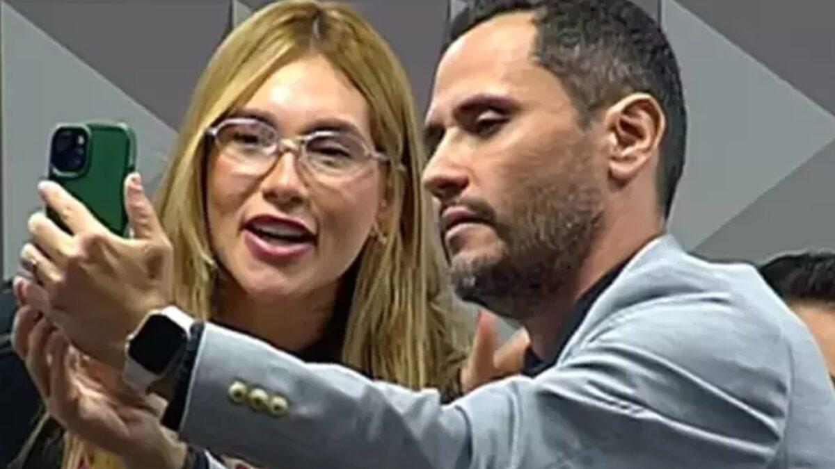 Em depoimento na CPI, senador pede foto com Virgínia e diz que usa pré-treino dela