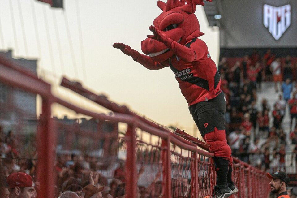 Dragolino, mascote do Atlético Goianiense