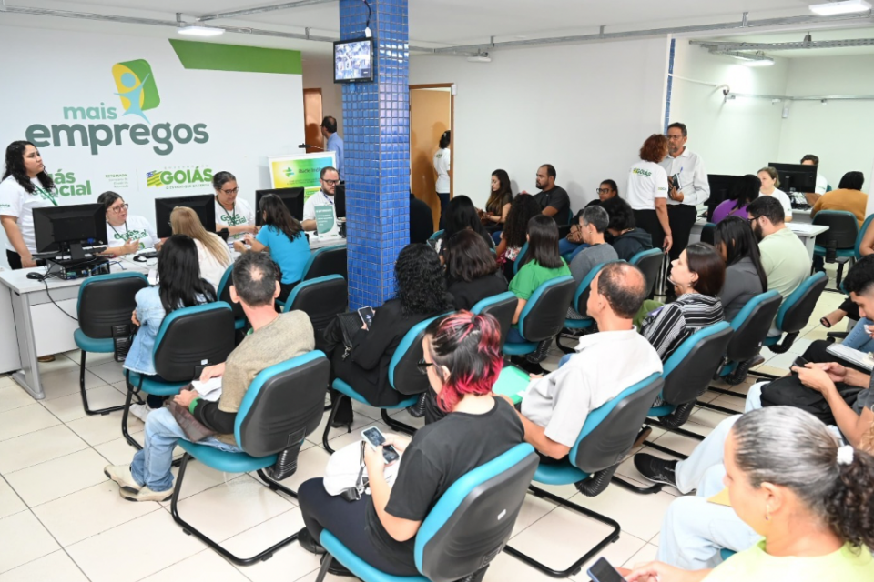 Feirão de empregos oferta 10 mil vagas nesta quarta-feira em Goiânia