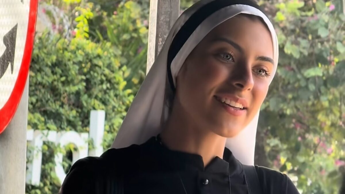 Irmã Eva: Freira em Goiânia chama atenção pela beleza; vídeo Faz parte de congregação que não está vinculada à igreja católica