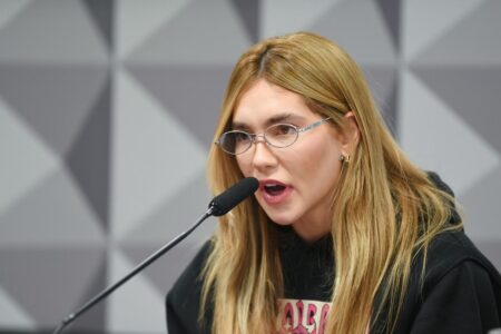 Antes da Grande Rio, Virginia tentou comprar posto de rainha de bateria em outras escolas de samba Influencer tentou negociar o posto