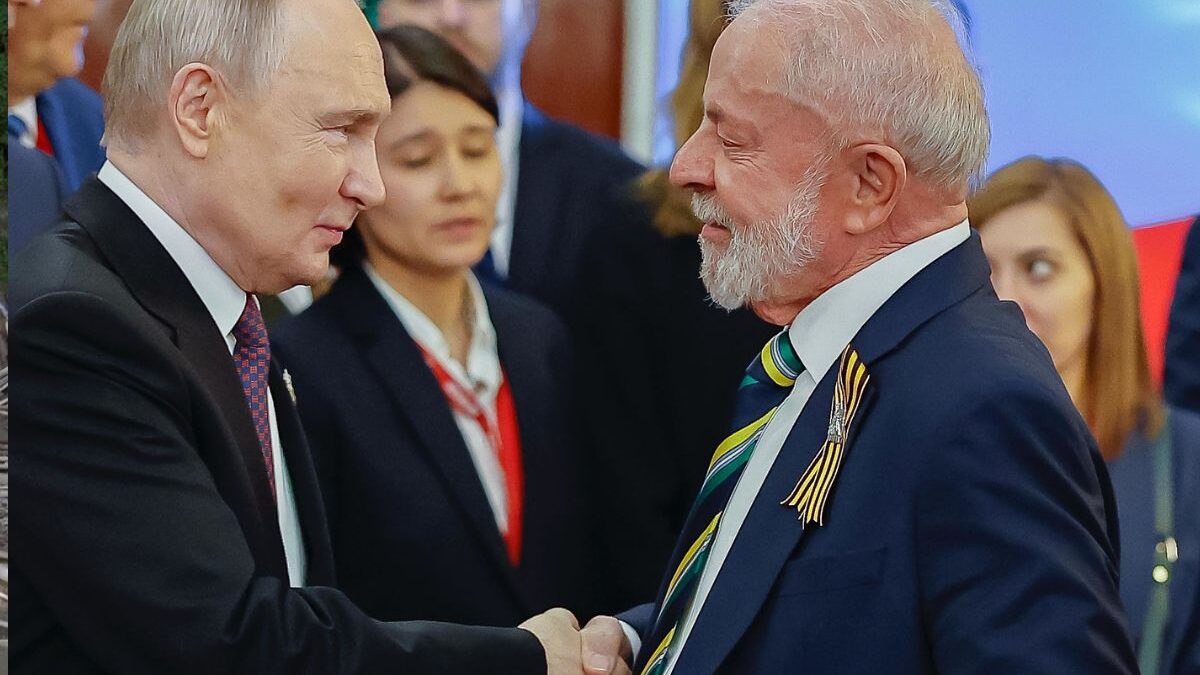 Lula e Putin no Kremlin (Foto: Divulgação)