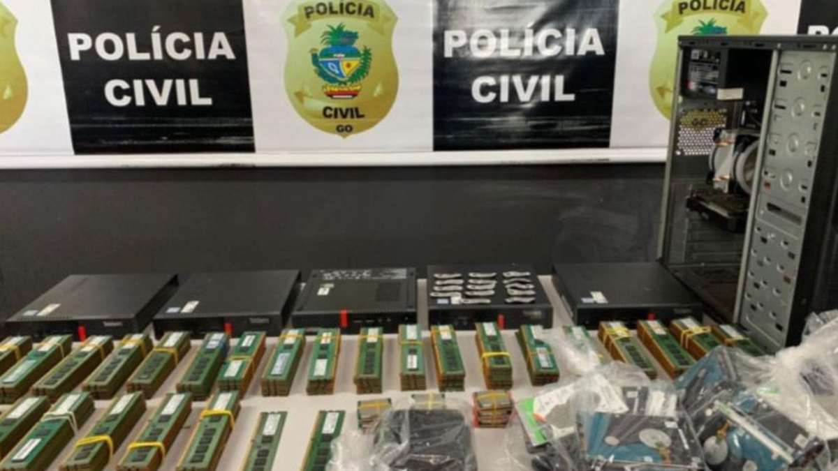 Equipamentos apreendidos pela polícia (Foto: Reprodução/PCGO)