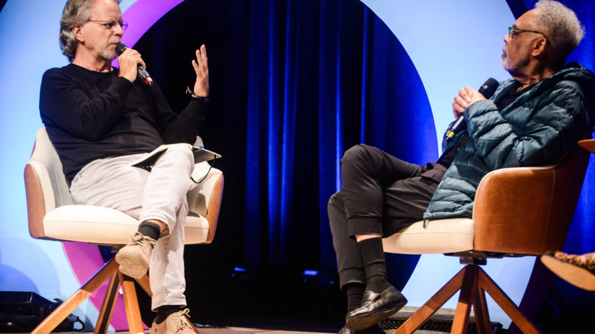 Gilberto Gil afirma que é sua obrigação contribuir com a inteligência artificial