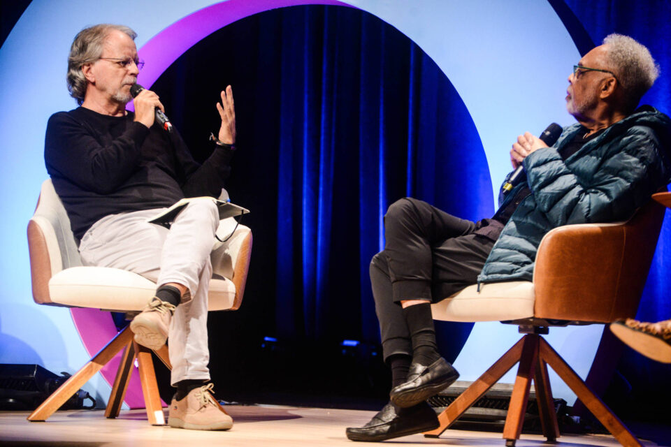 Gilberto Gil afirma que é sua obrigação contribuir com a inteligência artificial