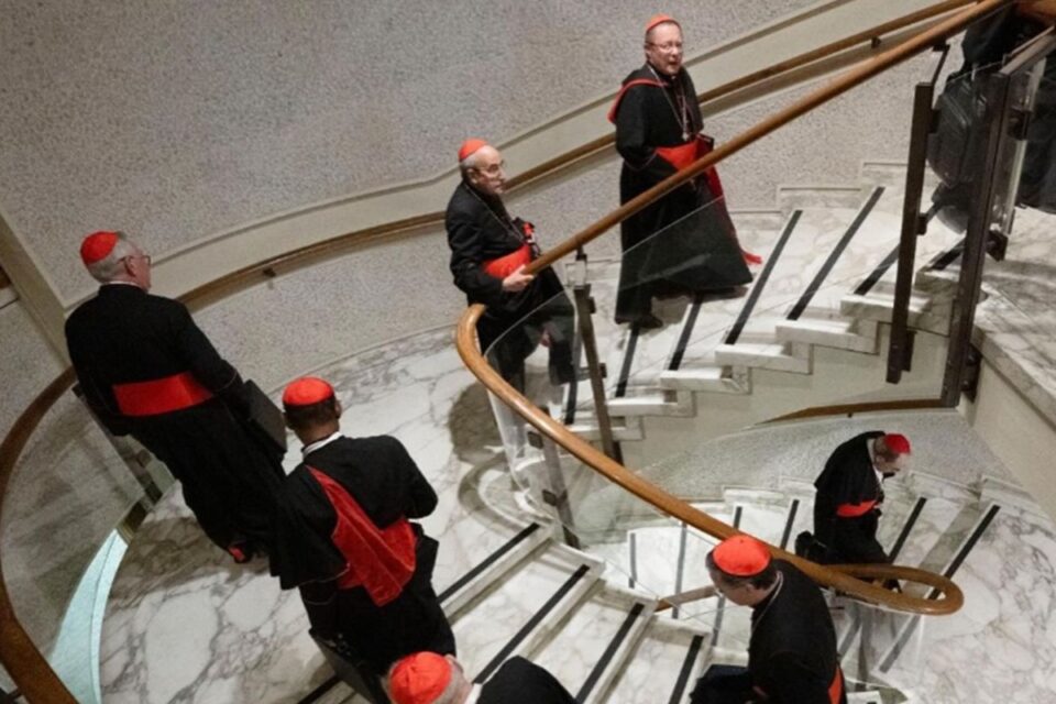 Conclave para novo papa começa nesta quarta-feira