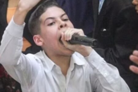 Pais de pastor adolescente vão à polícia após ameaças