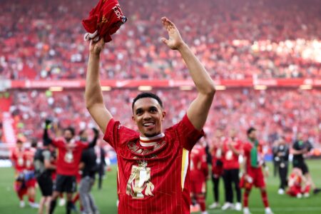 Trent Alexander-Arnold, lateral do Liverpool