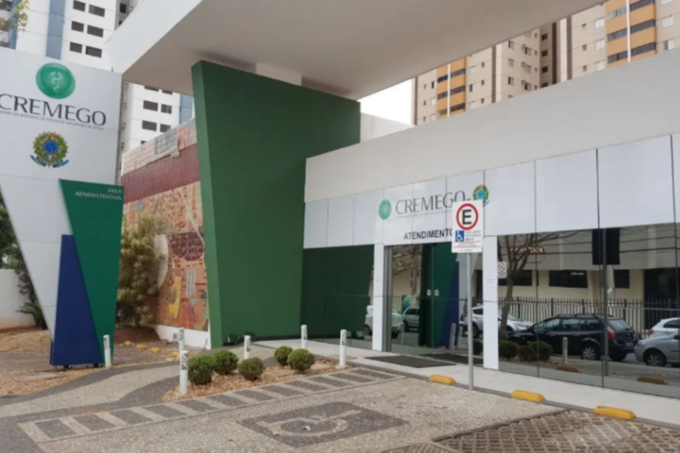 Imagem da fachada da Cremego
