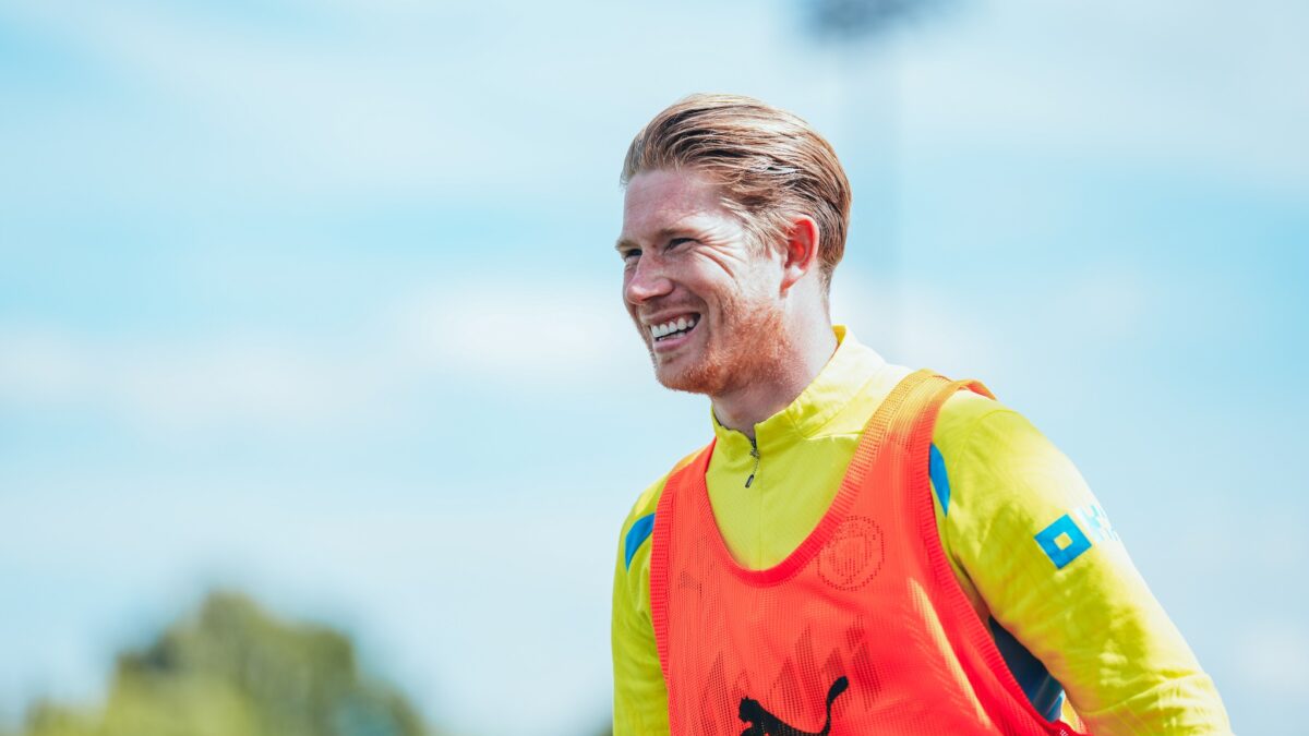 Kevin De Bruyne, durante treino do Manchester City