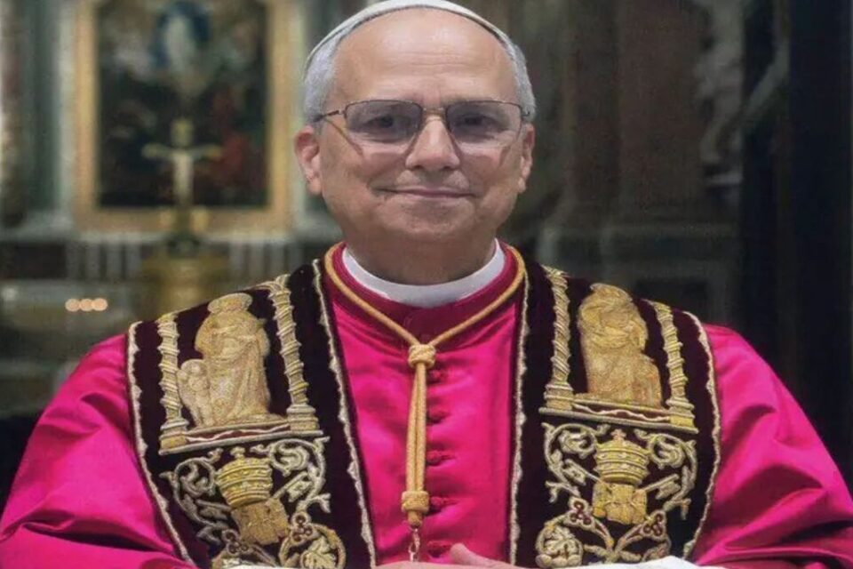 papa-foto-oficial (1)
