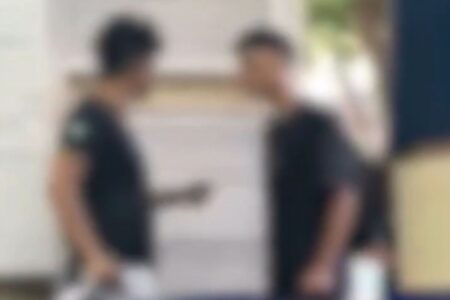 Troca de socos ocorreu após discussão em sala de aula (Foto: Reprodução)