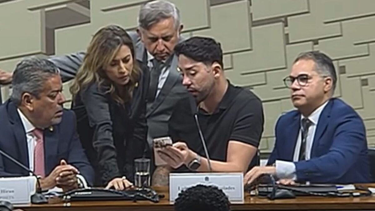 CPI das Bets: Rico Melquiades joga na presença dos senadores e ganha R$ 120