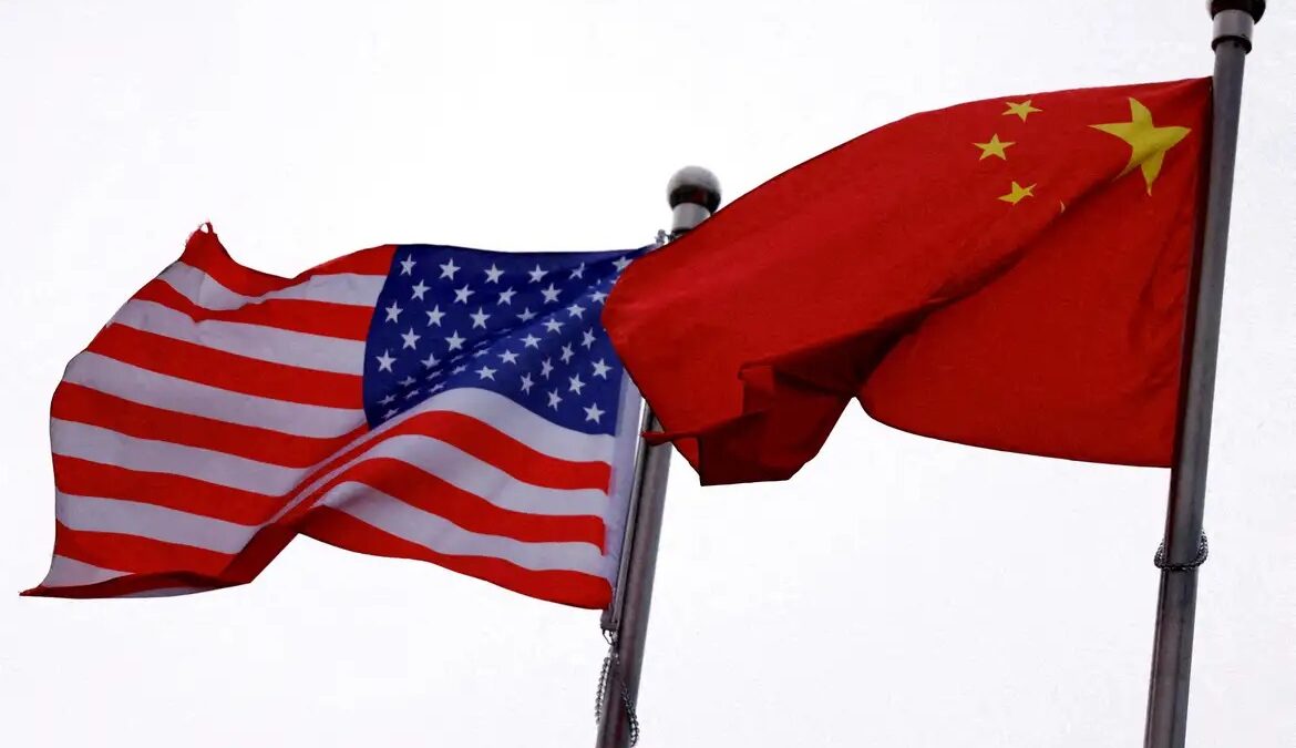 EUA e China anunciam acordo para reduzir tarifas temporariamente Americanos reduzirão taxas sobre itens do país asiático para 30%