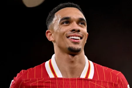 Alexander Arnold, novo jogador do Real Madrid