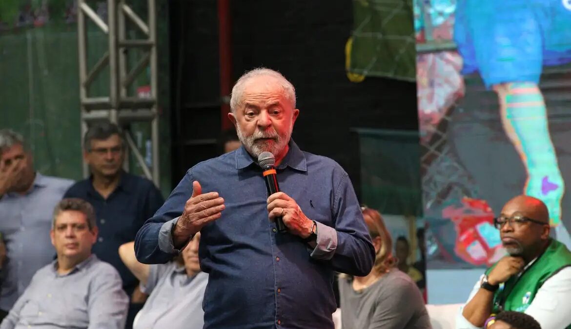 Estatais patrocinam eventos que promovem Lula e dão palco ao presidente Governo nega ingerência empresas segue objetivos estratégicos