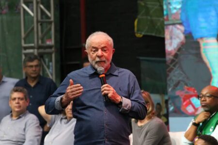 Estatais patrocinam eventos que promovem Lula e dão palco ao presidente Governo nega ingerência empresas segue objetivos estratégicos