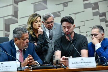 CPI das Bets no dia do depoimento de Rico Melquíades, vencedor do reality 'A Fazenda' (Foto: Agência Senado)