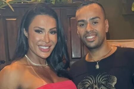 'Essa cobra acabou com a minha vida', diz ex-funcionário de Gracyanne Barbosa Juliano Silva Carvalho trabalhou com a ex-BBB e ex de Belo