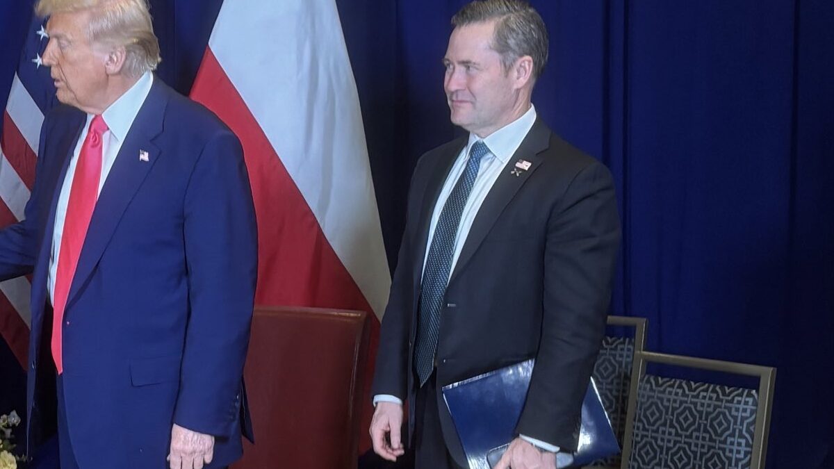 Conselheiro de Segurança Nacional de Trump vai deixar cargo, diz TV