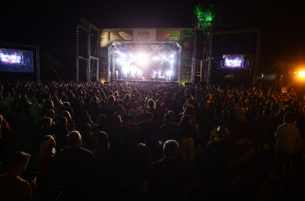 Fica 2025 divulga artistas selecionados para programação cultural do festival